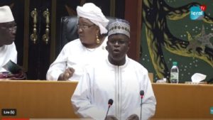 Lire la suite à propos de l’article Assemblée Nationale : Le budget du ministère de l’artisanat adopté à plus de 6 Milliards.