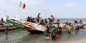 Lire la suite à propos de l’article Les travailleurs de la pêche veulent le départ de Pape Sagna Mbaye.
