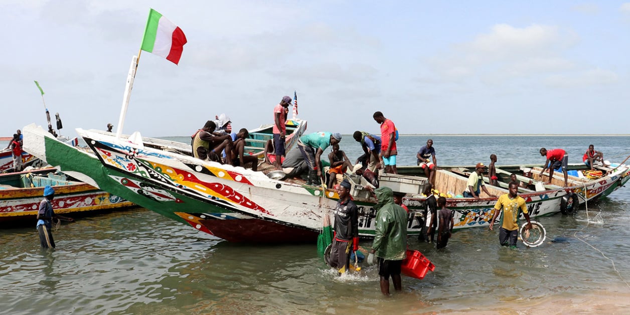 You are currently viewing Les travailleurs de la pêche veulent le départ de Pape Sagna Mbaye.