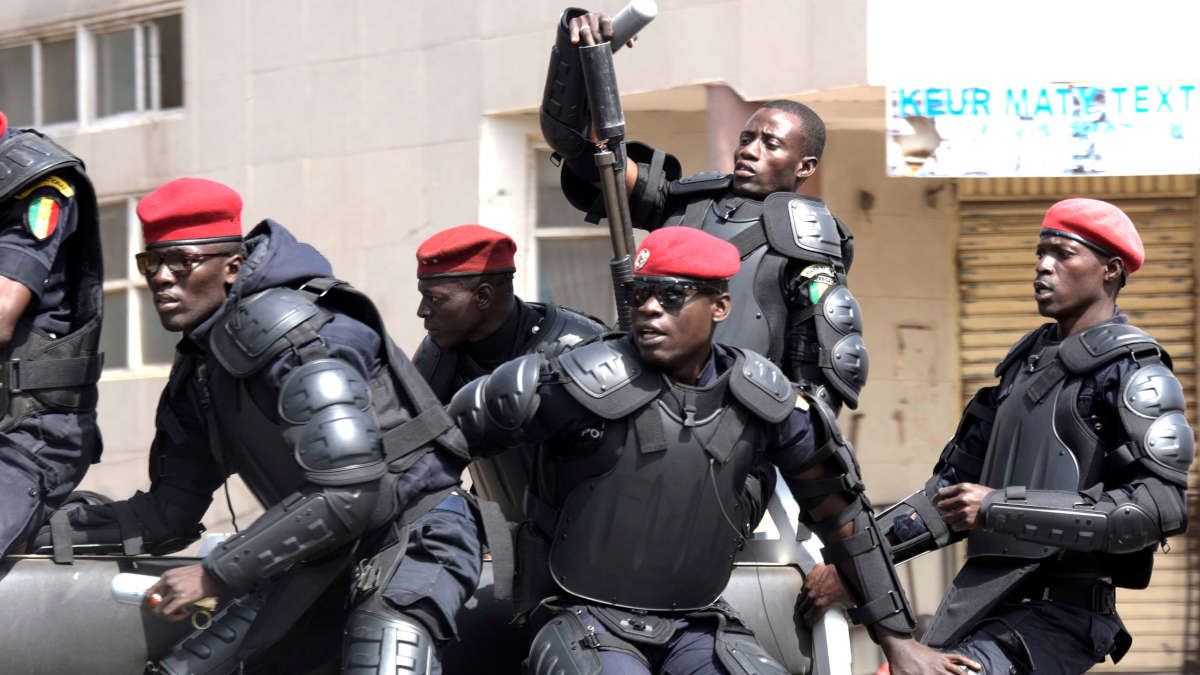 You are currently viewing Attaque d’une Usine à Mbour : Un gendarme blessé.