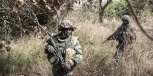 Lire la suite à propos de l’article Bignona : Affrontements entre soldats et MFDC.