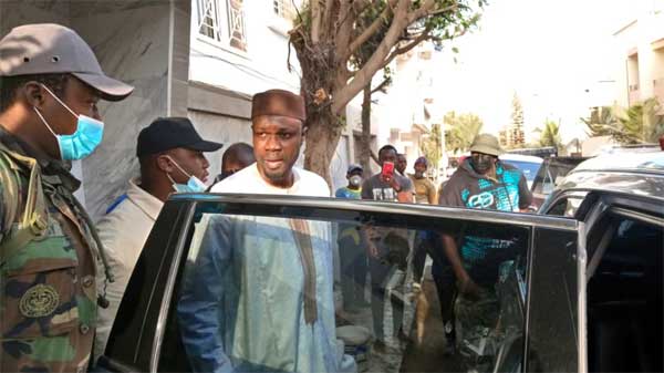 You are currently viewing « Némekou Tour » :Sonko boycotté par le Khalife de Pire ?