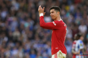 Lire la suite à propos de l’article Ronaldo quitte Manchester United.