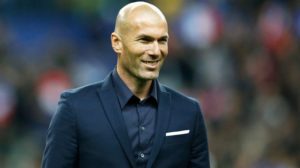 Lire la suite à propos de l’article Foot : Zidane sur le banc des bleus ?
