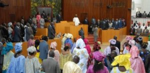 Lire la suite à propos de l’article Bagarre à l’Assemblée Nationale : On en sait plus sur la saisine du Procureur