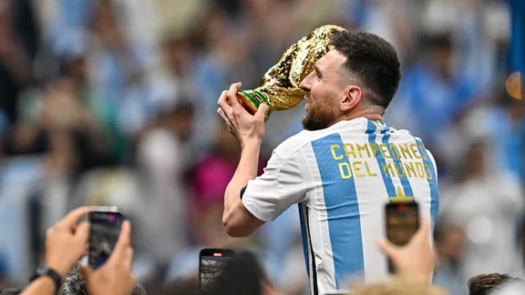 You are currently viewing L’annonce retentissante de Messi sur son avenir