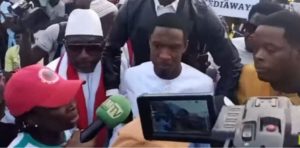 Lire la suite à propos de l’article LE DÉPUTÉ PAPE DJIBRIL A ÉCHAPPÉ DE PEU AU LYNCHAGE.