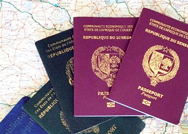You are currently viewing Mafia des passeports de service : un « directeur » au ministère du Tourisme arrêté