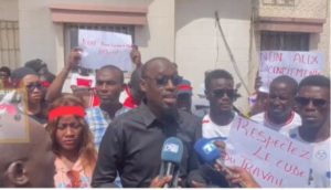 Lire la suite à propos de l’article 103 agents de la mairie de Ouakam réclament justice pour licenciement abusif