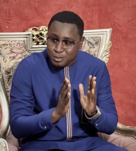 Lire la suite à propos de l’article Critiques envers Bougane Guèye Dani : Moussa Niang rabroue Lassana Gagny Sakho