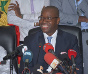 Lire la suite à propos de l’article Sédhiou : Yankhoba Diattara promet d’œuvrer pour une finition rapide des travaux du stade régional