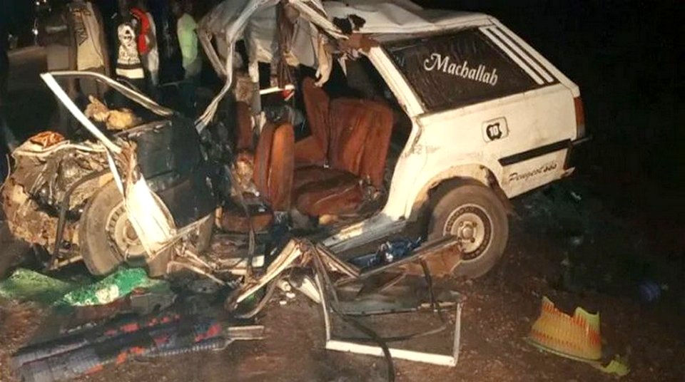 You are currently viewing Série d’accidents : 5 morts entre Thiès et Tivaouane