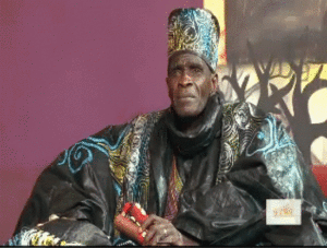 Lire la suite à propos de l’article Le fils du Jaraaf Youssou Ndoye écope de 2 mois de prison ferme pour avoir malmené sa copine