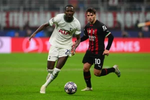 Lire la suite à propos de l’article Tottenham : Pape Matar Sarr gagne la confiance d’Antonio Conté
