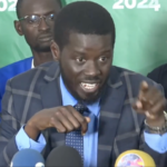Lire la suite à propos de l’article Macky Sall a décidé que Sonko est en résidence surveillée. Et nous ne l’accepterons pas.