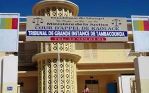 Lire la suite à propos de l’article Très lourde peine de prison pour le maître coranique qui a engrossé son élève de 15ans