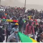 Lire la suite à propos de l’article Manifestations du 16 Février : Le verdict est tombé pour les 31 manifestants de Pastef