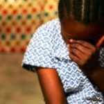 Lire la suite à propos de l’article Mbour : Un sexagénaire transforme une fille de 13 ans en jouet sexuel