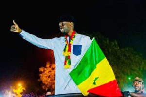 Lire la suite à propos de l’article Meeting Interdit à Mbacké: Suivez  l’émission Wax Taan,Wax Taac Avec Aissatou Diop Fall,Doudou Coulibaly