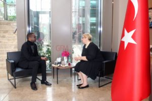 Lire la suite à propos de l’article Au Séisme: Youssou Ndour  présente ses condoléances à l’ambassade de Turque à Dakar