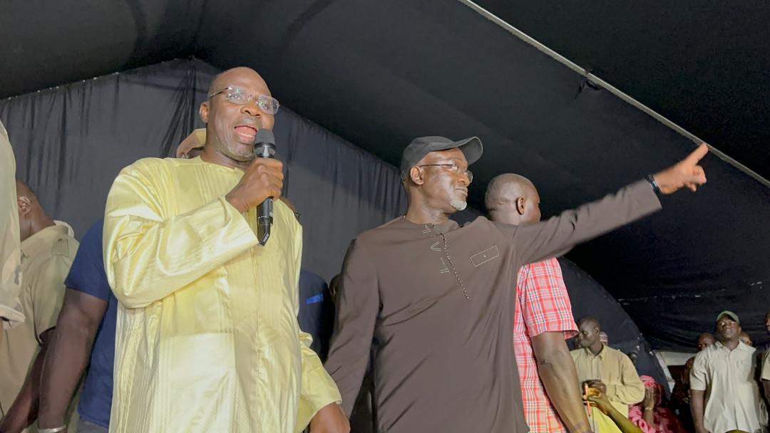 You are currently viewing Investiture de Macky Sall : Papa Mademba Biteye réussit le pari de la mobilisation à Ndiaffate