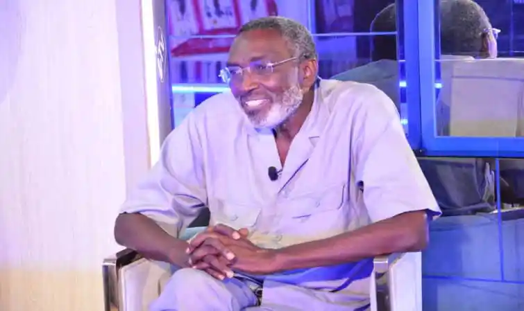 You are currently viewing Sûreté Urbaine: Dr Babacar Niang libéré sur convocation