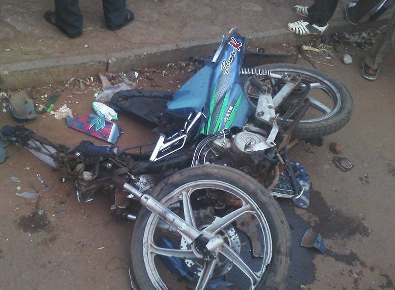 You are currently viewing Accident d’une moto Jakarta: une jeune dame en perd la vie