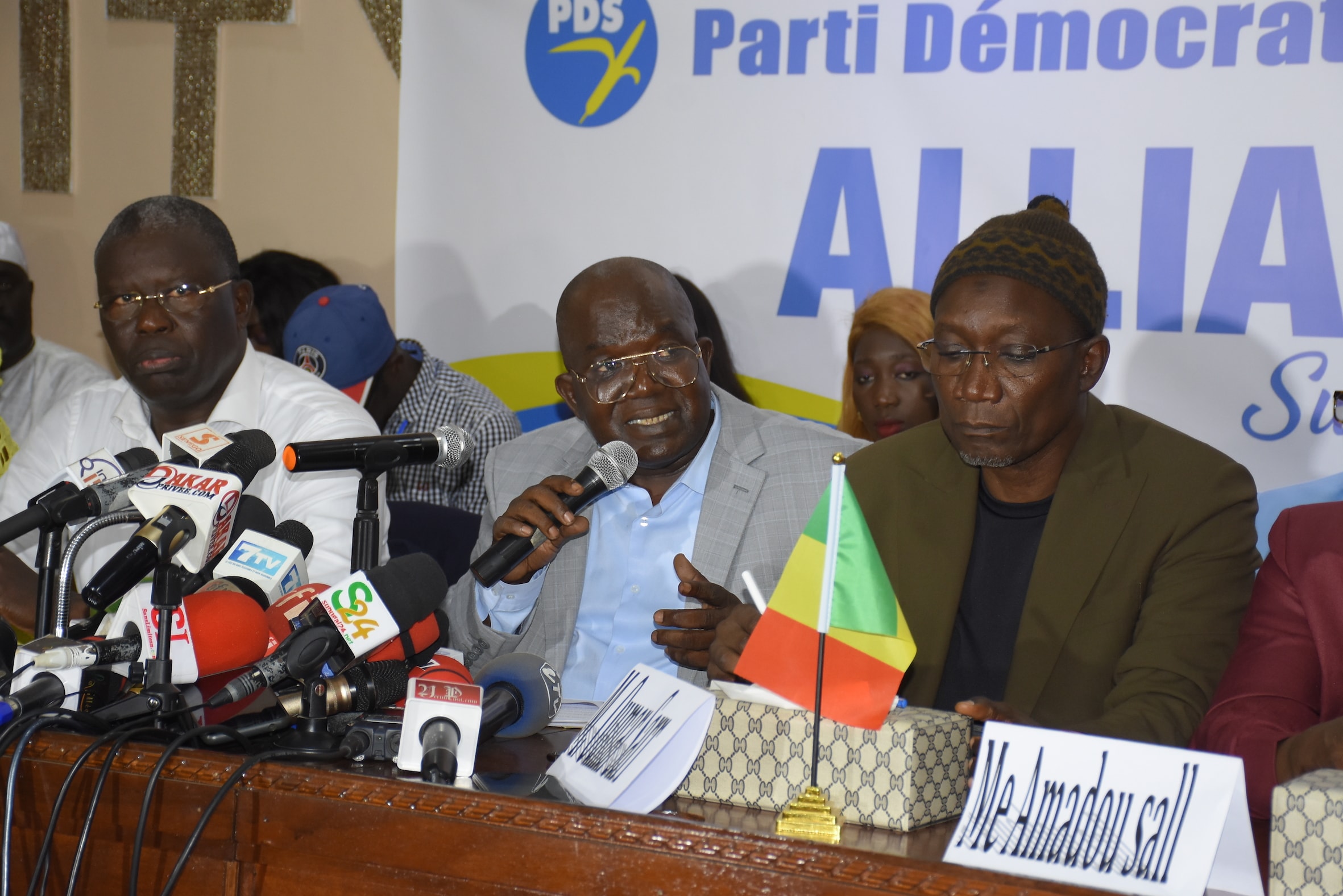 You are currently viewing Le Pds envoie une délégation au chevet de Ousmane Sonko