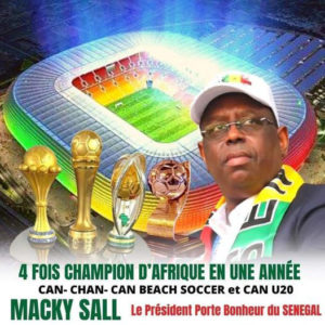 Lire la suite à propos de l’article Public sport – Pr Macky Sall fête le sacre des Lions – Malick Daf et son coaching gagnant