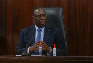 Lire la suite à propos de l’article Bola Tinubu succède ainsi à  Muhammadu Buhari à la tête du pays le plus peuplé d’Afrique.