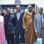 Lire la suite à propos de l’article Réconciliations : Youssou Ndour et El Hadji Ndiaye sur les même longueur d’ondes