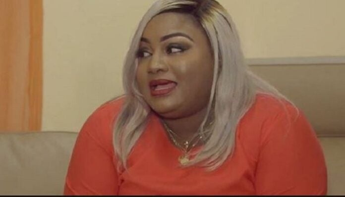 You are currently viewing Plainte pour diffamation : Aïssatou Diop Fall et son ex-employé à la barre