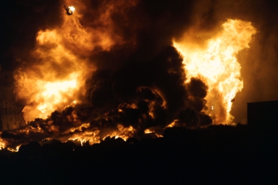 You are currently viewing Kaffrine : un incendie détruit cinq maisons et des vivres à Lonkane