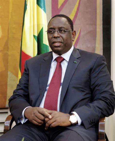 You are currently viewing Korité 2023 : Macky Sall  gracie 586 condamnés
