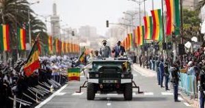Lire la suite à propos de l’article Fête de l’indépendance : Le Sénégal devient une République le 15 novembre 1958  mais célèbre son indépendance le 4 avril 1960