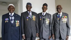 Lire la suite à propos de l’article Yoro Diaw, le plus vieux des anciens combattants : Si ce n’étaient pas les soldats Sénégalais, jamais, les Français ne vaincraient les Allemands.