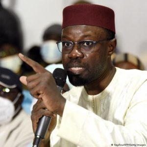 Lire la suite à propos de l’article « C’est moi-même qui ai interrompu ma caravane » Ousmane Sonko raconte son interpellation