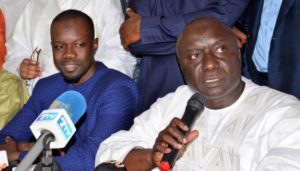 Lire la suite à propos de l’article Problèmes juridiques : Idrissa Seck à la rescousse de Ousmane Sonko