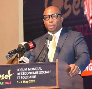 Lire la suite à propos de l’article Barthélémy Diaz tacle Sonko : “Il a refusé de venir au Forum…Dans la vie, il faut faire preuve d’élégance”