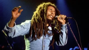 Lire la suite à propos de l’article Hommage à la légende du reggae Bob Marley décédé à 36 ans le 11 mai 1981