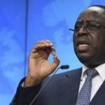 Lire la suite à propos de l’article Tensions à Ngor : Le Chef de l’État coupe la poire en deux