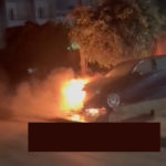 Lire la suite à propos de l’article La maison du minsitre Serigne Mbaye Thiam attaquée, sa voiture incendiée. Regardez!