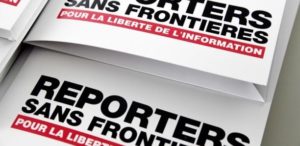 Lire la suite à propos de l’article Sénégal : cette situqtion  ne doit  pas être prétexte à restreindre le droit d’informer » (Reporters Sans Frontières)