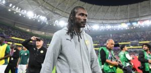 Lire la suite à propos de l’article Senegal vs Benin : un membre du staff de Aliou Cissé victime d’une attaque cardiaque