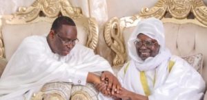 Lire la suite à propos de l’article Tout sur  la rencontre du President de la république et le Khalif General des Mourides