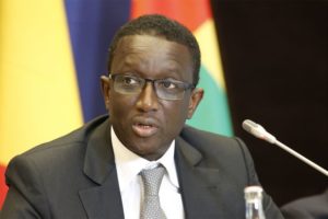 Lire la suite à propos de l’article Pétition pour la libération de Ousmane Sonko,Le Premier ministre Amadou Ba apporte une réplique