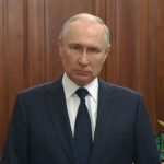 Lire la suite à propos de l’article Vladimir Poutine présente ses condoléances aux proches des victimes du crash de l’avion d’Evgueni Prigojine