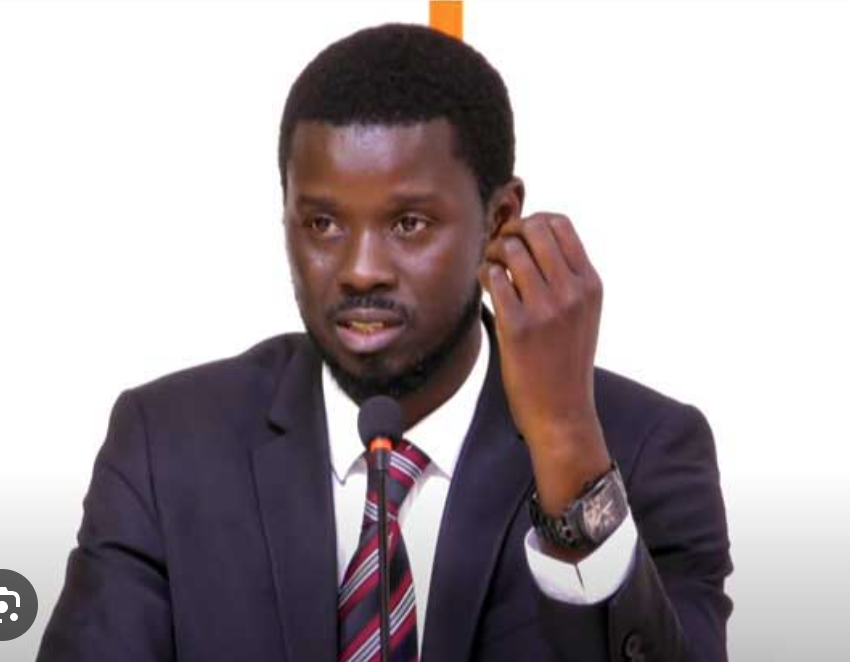 You are currently viewing Acharnement sur Bassirou Diomay : Thierno Diop prie pour Sonko