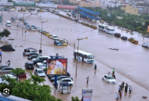 Lire la suite à propos de l’article De fortes pluies notées sur Dakar ce matin