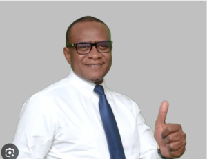 Lire la suite à propos de l’article Lonase :Abdourahmane Baldé remplace Lat Diop et hérite d’une trésorerie à 12 milliards  Fcfa